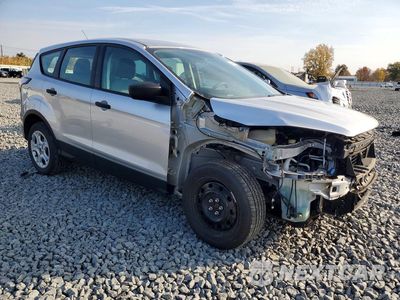 Czwarte zdjęcie samochodu z boku: 2018 FORD ESCAPE S VIN:1FMCU0F71JUA28742 - miniatura