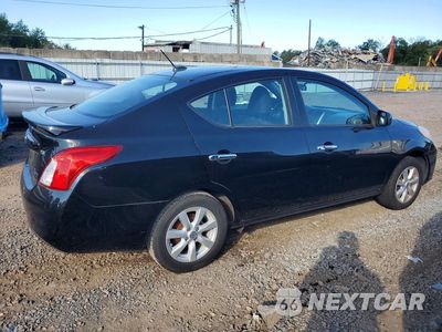 Trzecie zdjęcie samochodu z tyłu: 2013 NISSAN VERSA 1.6 S VIN:3N1CN7AP7DL831431 - miniatura