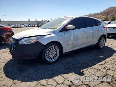 2017 FORD FOCUS BEV 1FADP3R4XHL325341 - główne zdjęcie licytacji z USA - miniatura