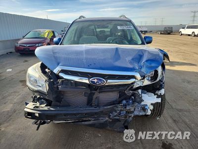 Piąte zdjęcie samochodu w środku: 2017 SUBARU FORESTER 2.5I PREMIUM VIN:JF2SJAEC8HH494539 - miniatura
