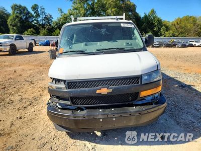 Piąte zdjęcie samochodu w środku: 2025 CHEVROLET EXPRESS G2500 DELIVERY VAN VIN:1GCWGAFP1S1157422 - miniatura