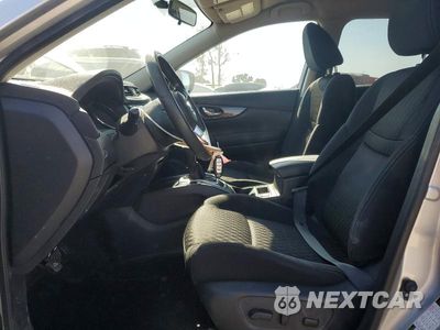Zdjęcie 7 z 13 samochodu: 2017 NISSAN ROGUE SV VIN:KNMAT2MT6HP550950 - miniatura