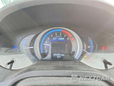 Zdjęcie 9 z 12 samochodu: 2011 HONDA INSIGHT EX VIN:JHMZE2H75BS008865 - miniatura