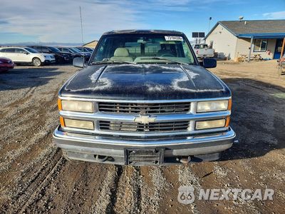 Piąte zdjęcie samochodu w środku: 1996 CHEVROLET SUBURBAN K1500 VIN:1GNFK16R0TJ336723 - miniatura