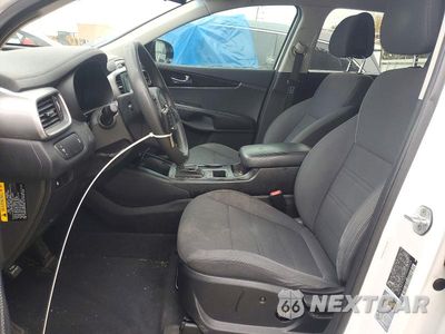 Zdjęcie 7 z 13 samochodu: 2016 KIA SORENTO LX V6 VIN:5XYPG4A51GG036439 - miniatura