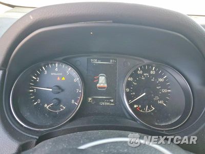 Zdjęcie 9 z 14 samochodu: 2017 NISSAN ROGUE SV VIN:5N1AT2MT8HC814964 - miniatura