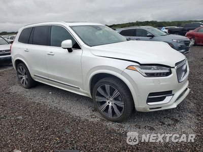 Czwarte zdjęcie samochodu z boku: 2023 VOLVO XC90 ULTIMATE VIN:YV40621A4P1961722 - miniatura