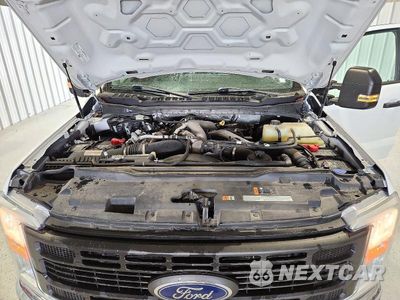 Zdjęcie 11 z 12 samochodu: 2023 FORD F250 SUPER DUTY VIN:1FT7W2AT9PEC04049 - miniatura