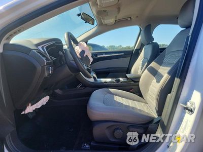 Zdjęcie 7 z 12 samochodu: 2016 FORD FUSION S HYBRID VIN:3FA6P0UU5GR389639 - miniatura