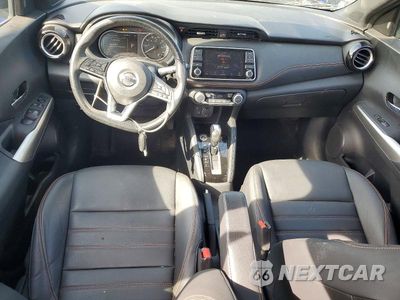 Zdjęcie 8 z 14 samochodu: 2020 NISSAN KICKS SR VIN:3N1CP5DV7LL506379 - miniatura