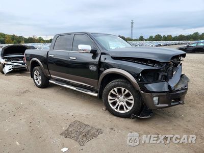 Czwarte zdjęcie samochodu z boku: 2018 RAM 1500 LONGHORN VIN:1C6RR7PT5JS163925 - miniatura