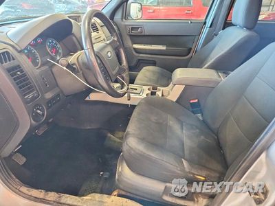Zdjęcie 7 z 14 samochodu: 2010 FORD ESCAPE XLT VIN:1FMCU9DG1AKB88462 - miniatura