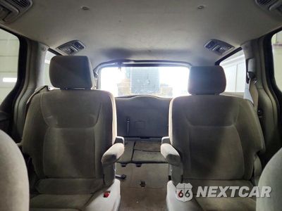 Zdjęcie 10 z 13 samochodu: 2004 TOYOTA SIENNA LE 7 PASSENGER VIN:5TDZA23C54S133605 - miniatura