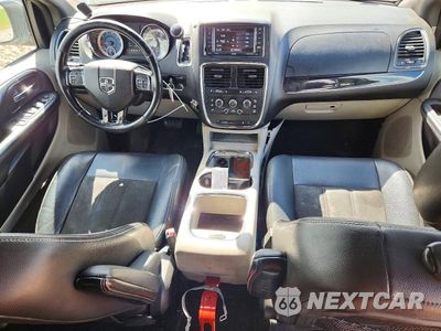 Zdjęcie 8 z 13 samochodu: 2019 DODGE GRAND CARAVAN SXT VIN:2C4RDGCG4KR755769 - miniatura