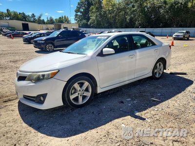 2013 TOYOTA CAMRY SE 4T1BF1FK1DU217122 - główne zdjęcie licytacji z USA - miniatura