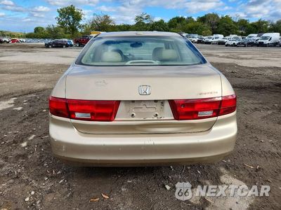 Zdjęcie 6 z 12 samochodu: 2005 HONDA ACCORD EX VIN:1HGCM56855A151074 - miniatura