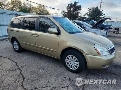 Czwarte zdjęcie samochodu z boku: 2011 KIA SEDONA LX VIN:KNDMG4C78B6405049 - miniatura