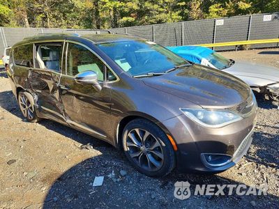2017 CHRYSLER PACIFICA LIMITED 2C4RC1GG2HR599430 - główne zdjęcie licytacji z USA - miniatura