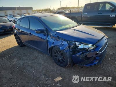 Czwarte zdjęcie samochodu z boku: 2016 FORD FOCUS SE VIN:1FADP3K29GL386896 - miniatura