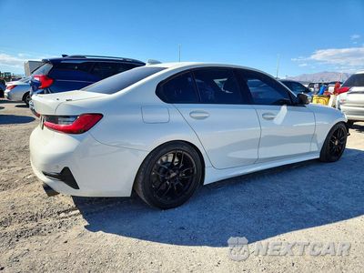 Trzecie zdjęcie samochodu z tyłu: 2019 BMW 330I VIN:WBA5R1C57KAK11991 - miniatura