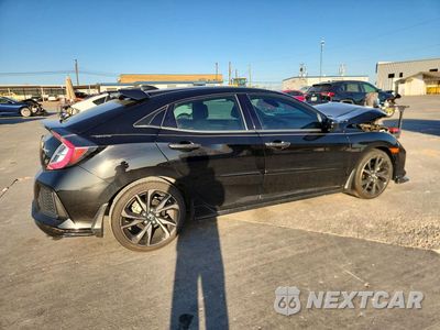 Trzecie zdjęcie samochodu z tyłu: 2018 HONDA CIVIC SPORT VIN:SHHFK7H49JU239388 - miniatura