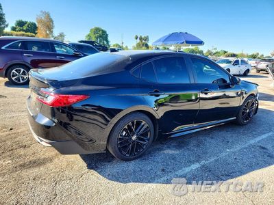 Trzecie zdjęcie samochodu z tyłu: 2025 TOYOTA CAMRY SE VIN:4T1DAACK1SU630649 - miniatura