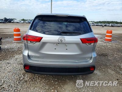 Zdjęcie 6 z 13 samochodu: 2019 TOYOTA HIGHLANDER LE VIN:5TDBZRFHXKS961981 - miniatura