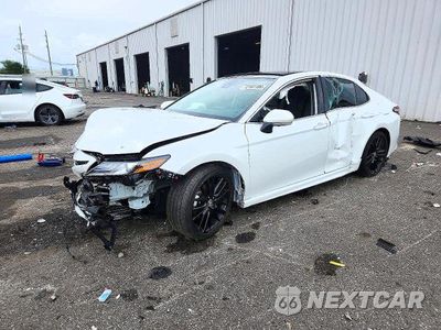 2022 TOYOTA CAMRY XSE 4T1K61AK8NU017203 - główne zdjęcie licytacji z USA - miniatura