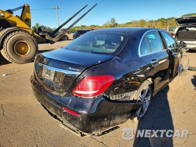 Trzecie zdjęcie samochodu z tyłu: 2020 MERCEDES-BENZ E 350 4MATIC VIN:WDDZF8EB6LA737593 - miniatura