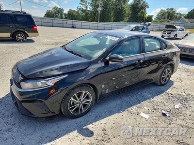 2023 KIA FORTE LXS 3KPF24AD0PE639042 - główne zdjęcie licytacji z USA - miniatura