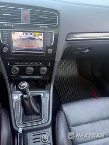 Zdjęcie 11 z 12 samochodu: 2017 VOLKSWAGEN GTI SPORT VIN:3VW547AU6HM043784 - miniatura