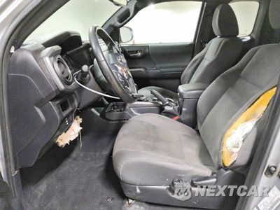 Zdjęcie 7 z 13 samochodu: 2017 TOYOTA TACOMA TRD SPORT VIN:5TFSZ5AN5HX076712 - miniatura