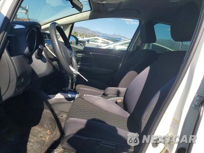Zdjęcie 7 z 12 samochodu: 2016 HONDA FIT LX VIN:JHMGK5H53GX008048 - miniatura