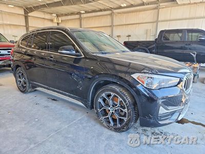Czwarte zdjęcie samochodu z boku: 2020 BMW X1 XDRIVE28I VIN:WBXJG9C02L3L57606 - miniatura
