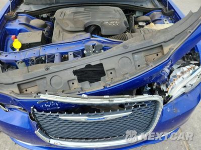 Zdjęcie 11 z 12 samochodu: 2019 CHRYSLER 300 TOURING VIN:2C3CCAAGXKH561444 - miniatura