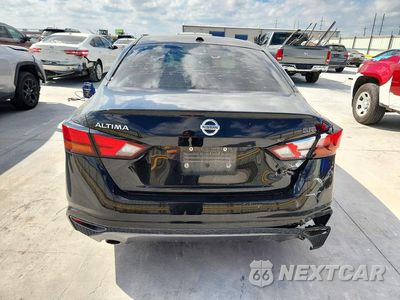 Zdjęcie 6 z 12 samochodu: 2019 NISSAN ALTIMA SR VIN:1N4BL4CV7KC197271 - miniatura
