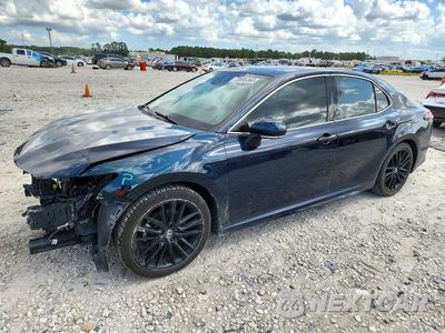 2021 TOYOTA CAMRY XSE 4T1K61AK7MU518016 - główne zdjęcie licytacji z USA - miniatura