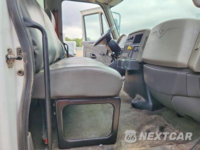 Zdjęcie 11 z 13 samochodu: 2019 INTERNATIONAL 4300 BOX TRUCK VIN:1HTMMMMN2KH122336 - miniatura