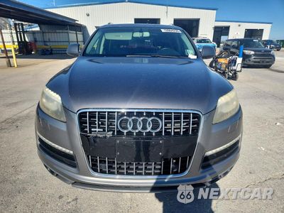 Piąte zdjęcie samochodu w środku: 2010 AUDI Q7 PREMIUM PLUS VIN:WA1LYAFE0AD000406 - miniatura