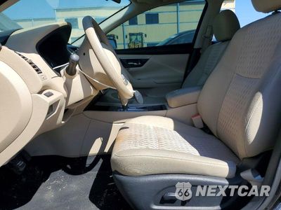 Zdjęcie 7 z 12 samochodu: 2016 NISSAN ALTIMA 2.5 S VIN:1N4AL3AP0GN304098 - miniatura