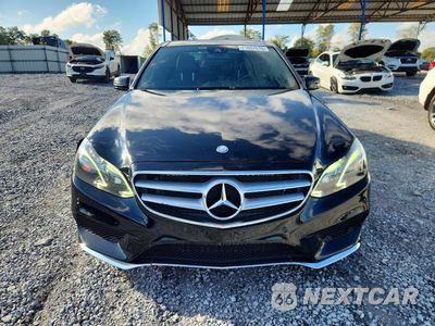 Piąte zdjęcie samochodu w środku: 2014 MERCEDES-BENZ E 550 4MATIC VIN:WDDHF9BB7EA881100 - miniatura