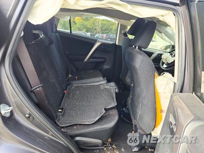 Zdjęcie 10 z 13 samochodu: 2017 TOYOTA RAV4 LE VIN:JTMBFREV6HJ703754 - miniatura