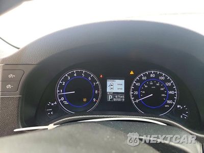 Zdjęcie 9 z 12 samochodu: 2015 INFINITI Q40 BASE VIN:JN1CV6AR5FM523985 - miniatura