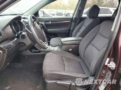 Zdjęcie 7 z 13 samochodu: 2011 KIA SORENTO LX VIN:5XYKT3A18BG103608 - miniatura