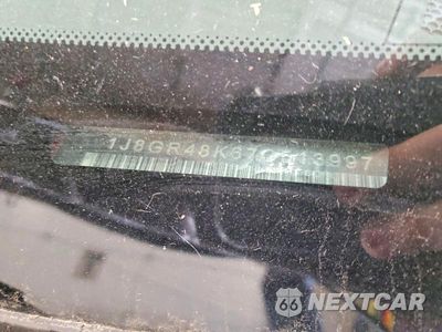 Zdjęcie 13 z 13 samochodu: 2007 JEEP GRAND CHEROKEE LAREDO VIN:1J8GR48K67C513997 - miniatura