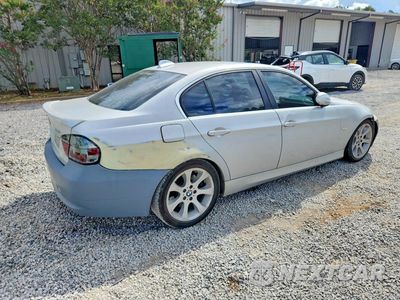 Trzecie zdjęcie samochodu z tyłu: 2006 BMW 330 I VIN:WBAVB33516PS10595 - miniatura