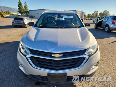 Piąte zdjęcie samochodu w środku: 2018 CHEVROLET EQUINOX LS VIN:3GNAXHEV4JL119877 - miniatura