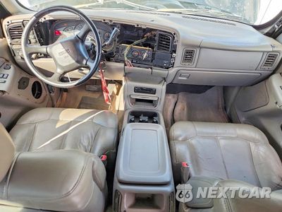 Zdjęcie 8 z 13 samochodu: 2002 GMC NEW SIERRA K1500 VIN:2GTEK19T121423115 - miniatura