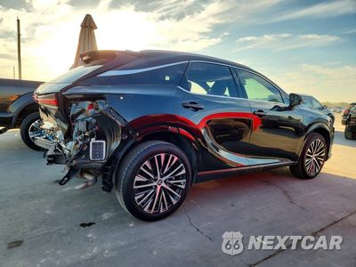 Trzecie zdjęcie samochodu z tyłu: 2025 LEXUS RX 350 PREMIUM+ VIN:JTJCHMAA6S2031584 - miniatura