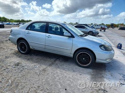 Czwarte zdjęcie samochodu z boku: 2003 TOYOTA COROLLA LE VIN:1NXBR32E03Z129812 - miniatura